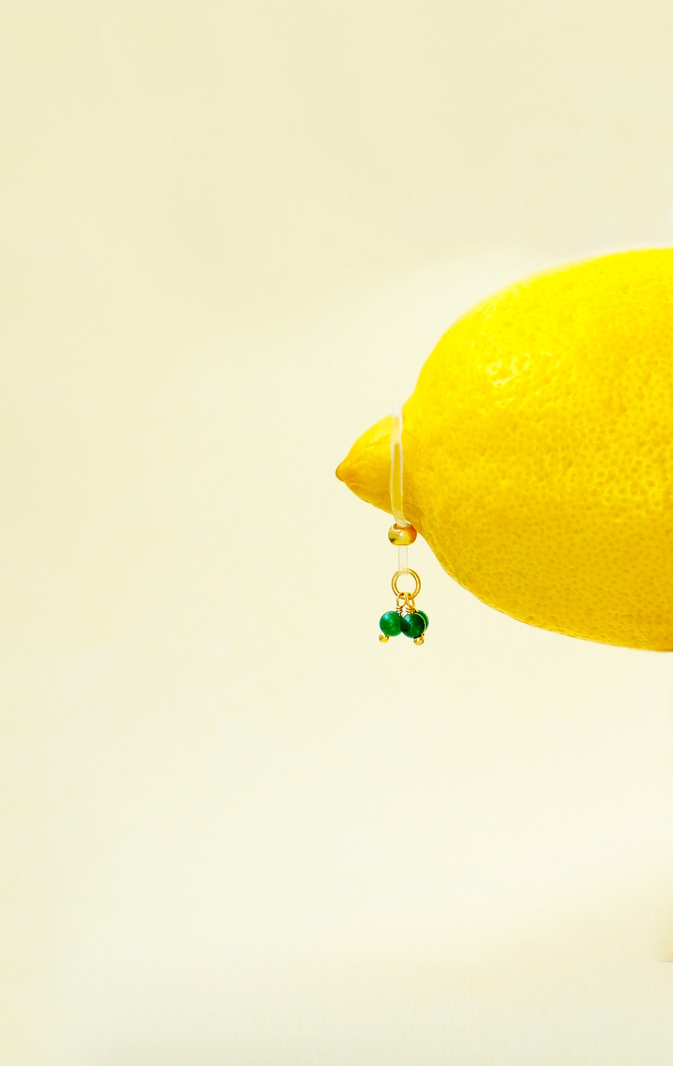 Smaragd Nippelanhänger von Schalou